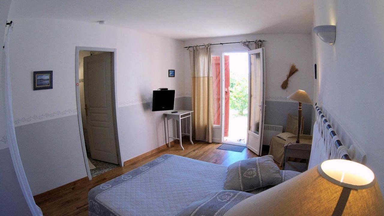 Bed and Breakfast La Farigoule Baudinard Exterior foto